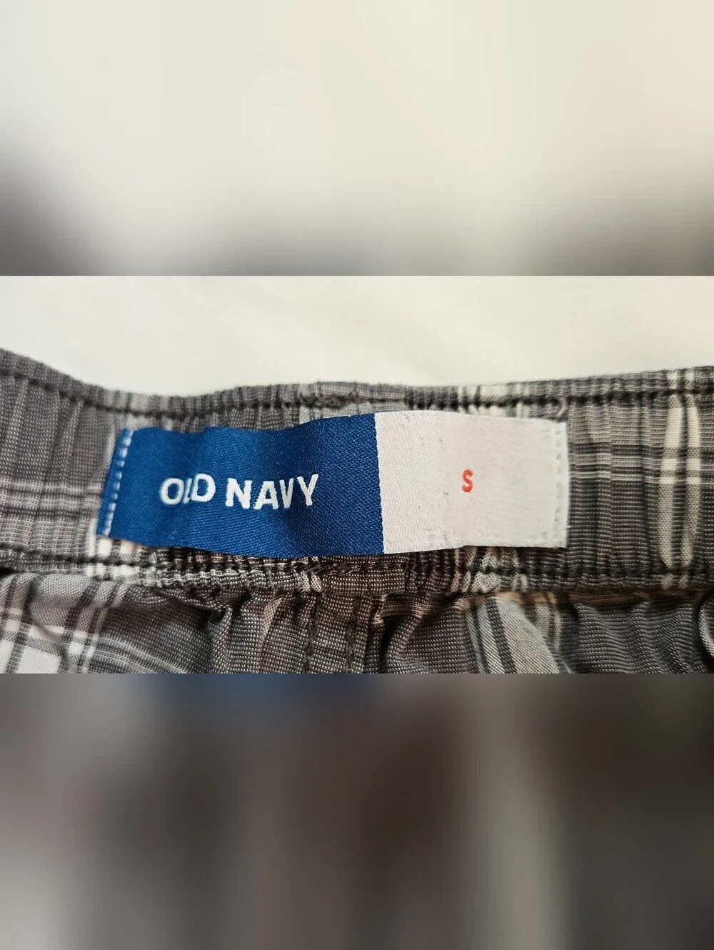 Old Navy Mens Gray Plaid Elastic Waist Boxer Shorts Size Small